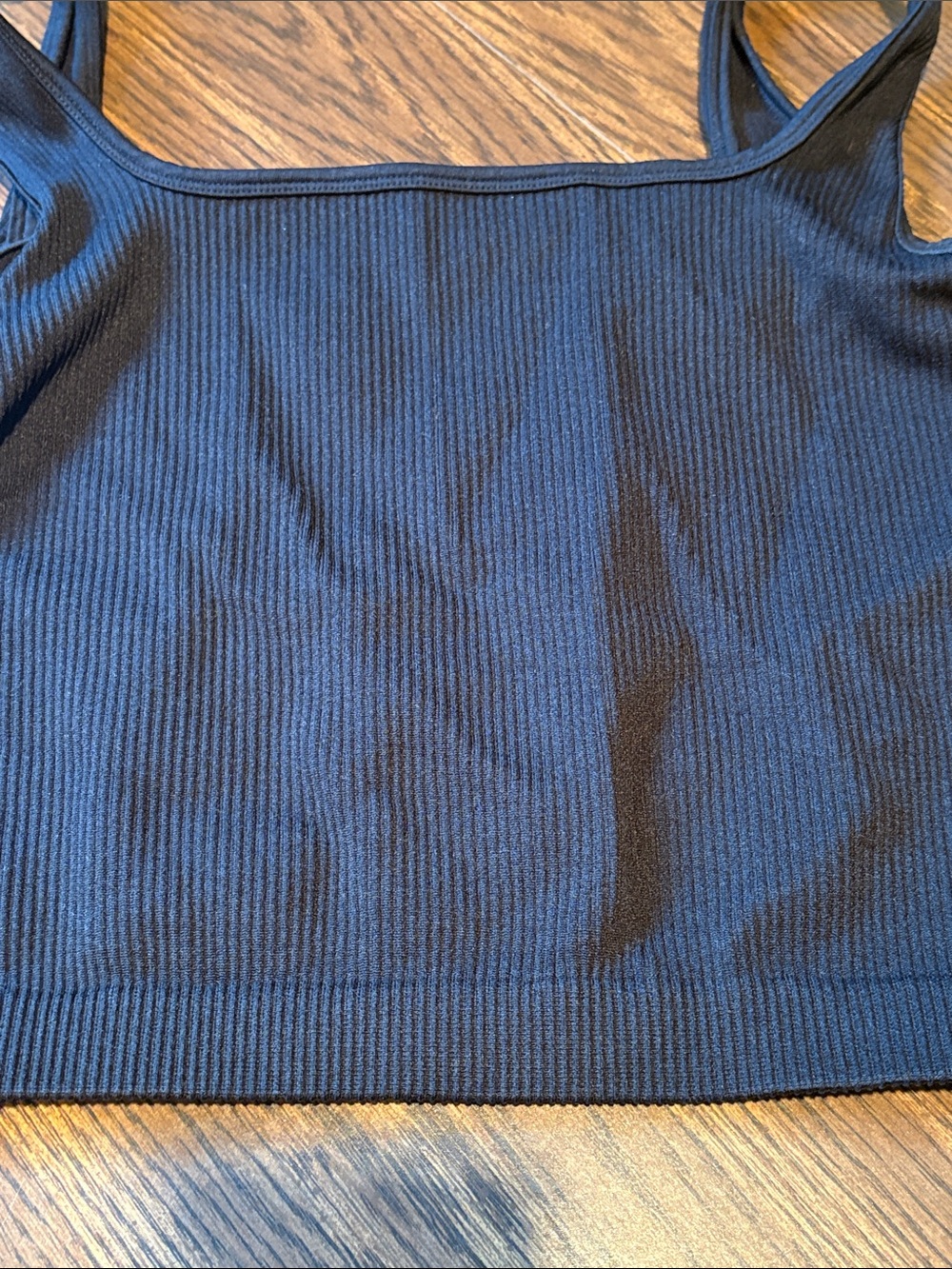 Tank top - Picture 3 of 4